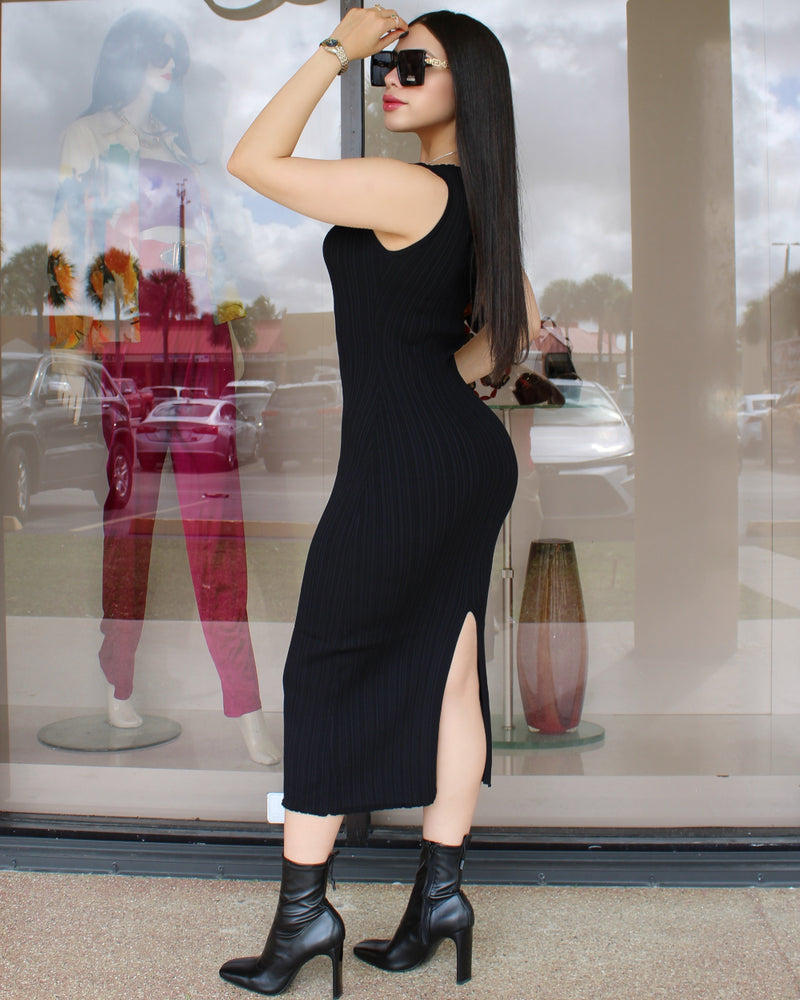 Best Of All Slit On the Back Knit Dress Black