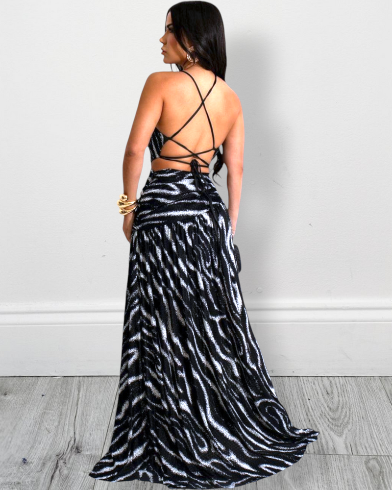 Sexy Women Walking Cut Out On The Sides Maxi Dress Black