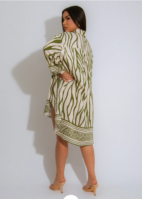 Brezze Styles Green Mini Dress Italian 100 Percent Chiffon No Stretch One Size Elegant Event Dress