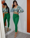 Always Stylish Green Pants With Stretch For All Day Comfort And Flattering Silhouette